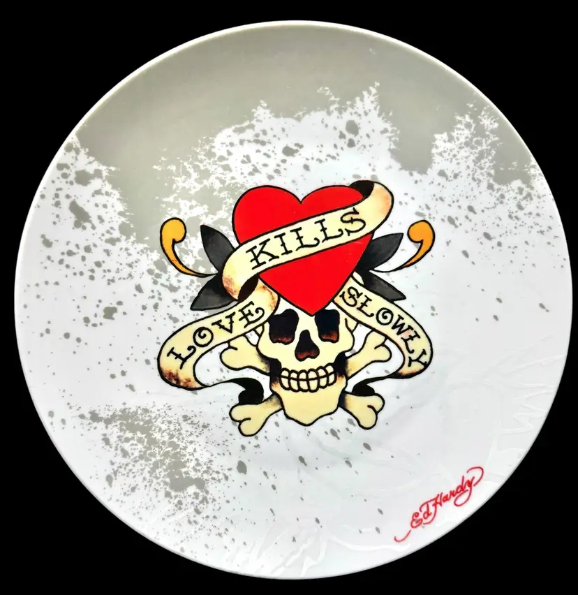 Ed Hardy Love Kills Slowly Tattoo Dinner Plate Skull Heart Splatter 10.5”
