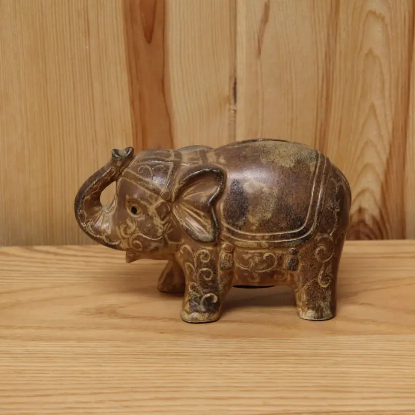 Vintage Made in Japan Pottery Elephant 'Trunk Up' Coin Bank