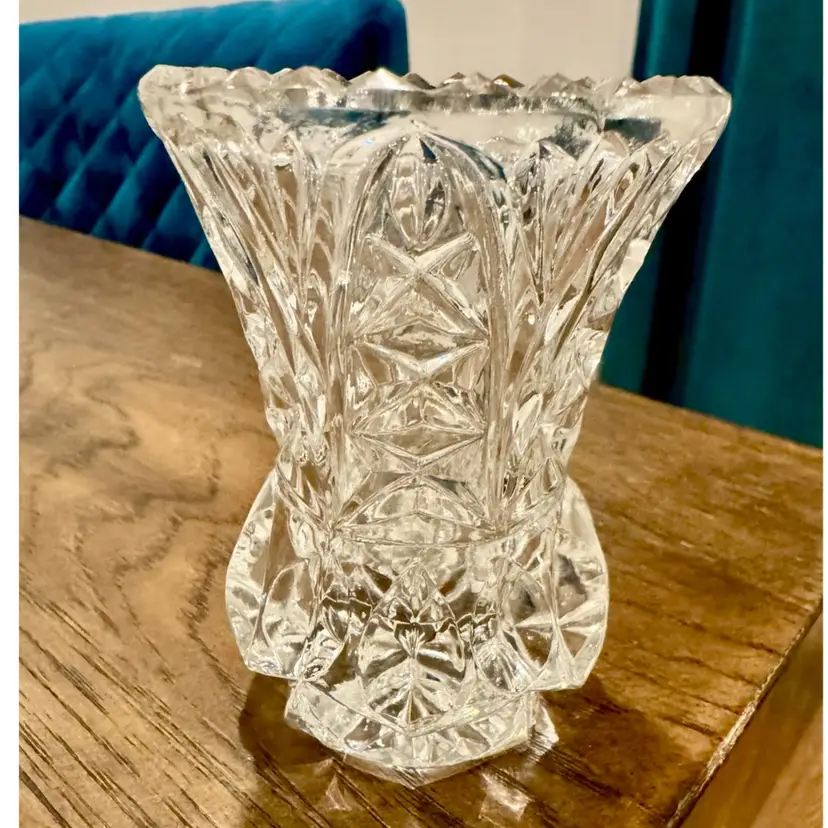 4” VTG Kristal Zajecar 24% Lead Crystal Bud Vase