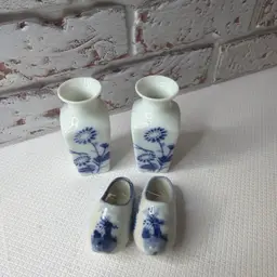 Vintage Mini Delft Blue Flower Mini Vase China And Mini Shoes With land Or Windmill