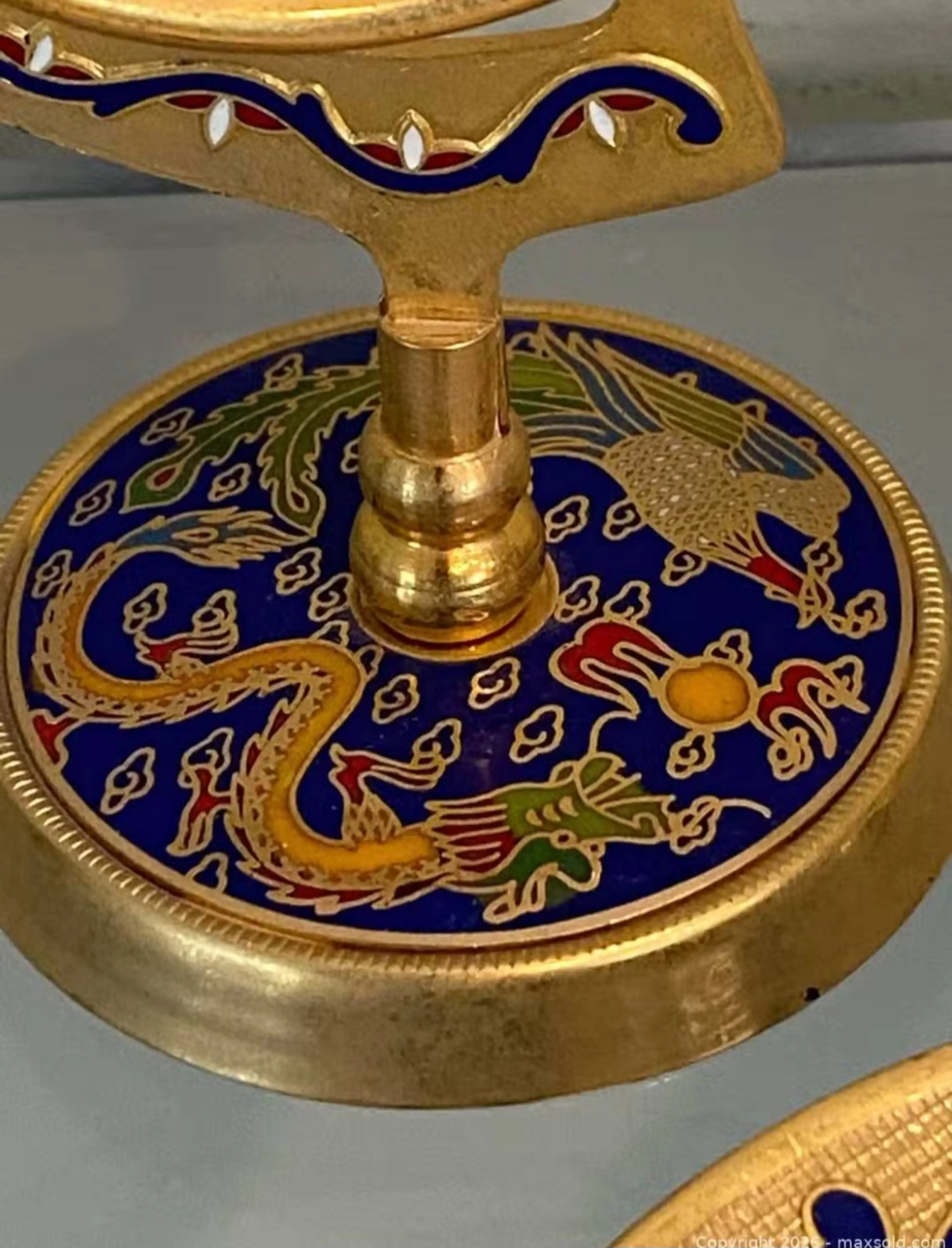 Image 2 of 2