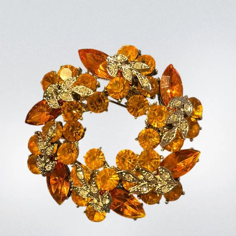 Silver Tone Wreath  Dimensional Brooch  Light Orange Round  And Light Brown Color Rhinestones With Pave Set White Rhinestone Forming Leaves On Top Of Layered Rhinestones 2” X 2”