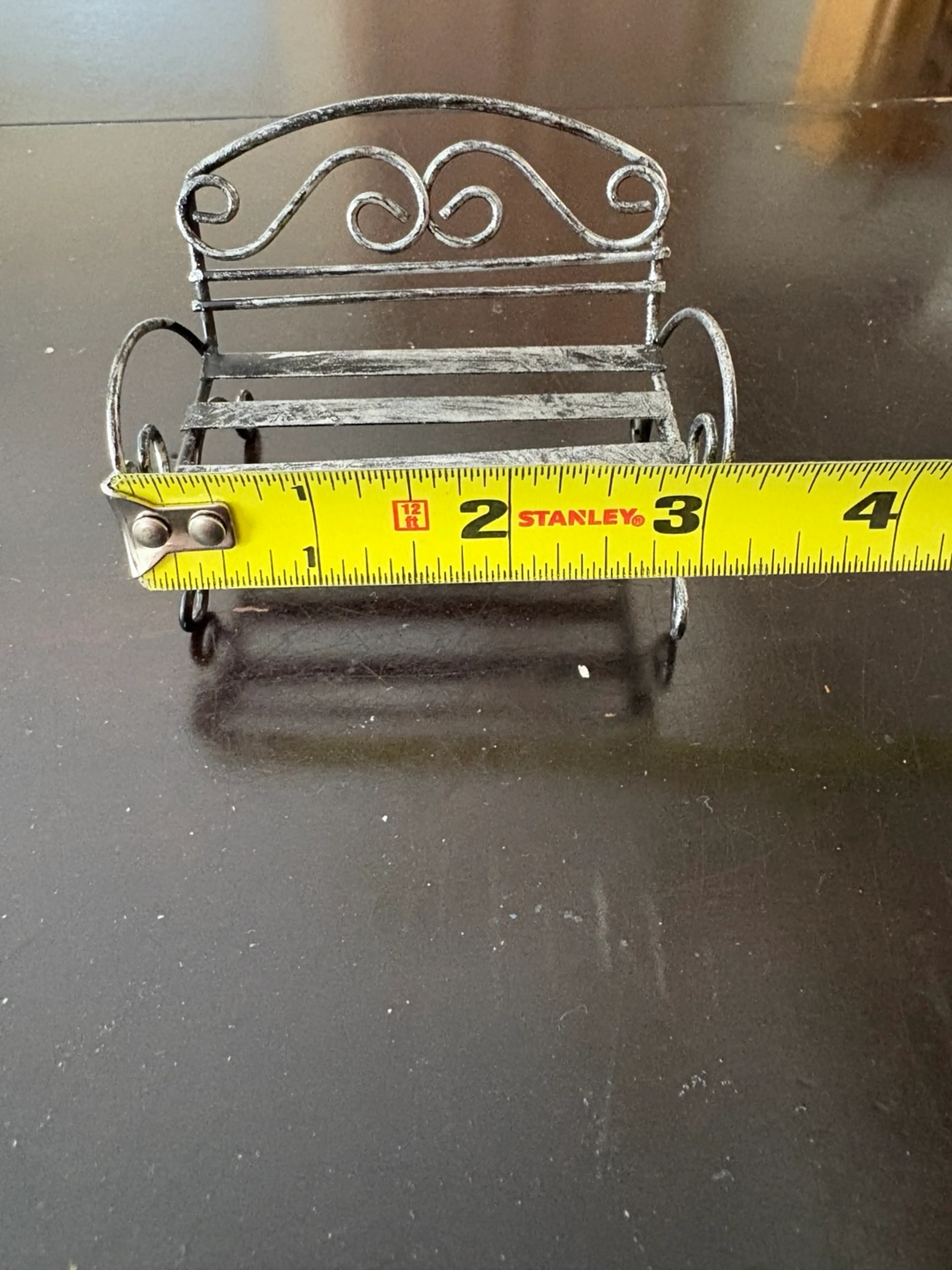 Image 3 of 4