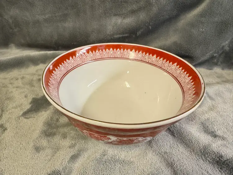VTG Gold Imari Hand Painted Porcelain Rice Bowl Red Wagon Peony Flowers Japan