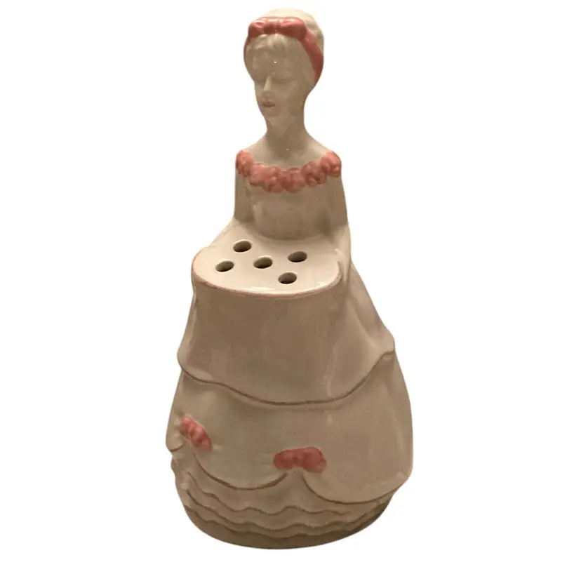 Ceramic Southern Belle Figurine With Three Hat Pins