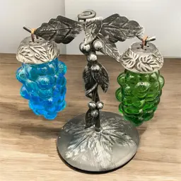 39) Glass Grape Cluster Salt & Pepper Shaker Set w/Metal Stand Blue Green