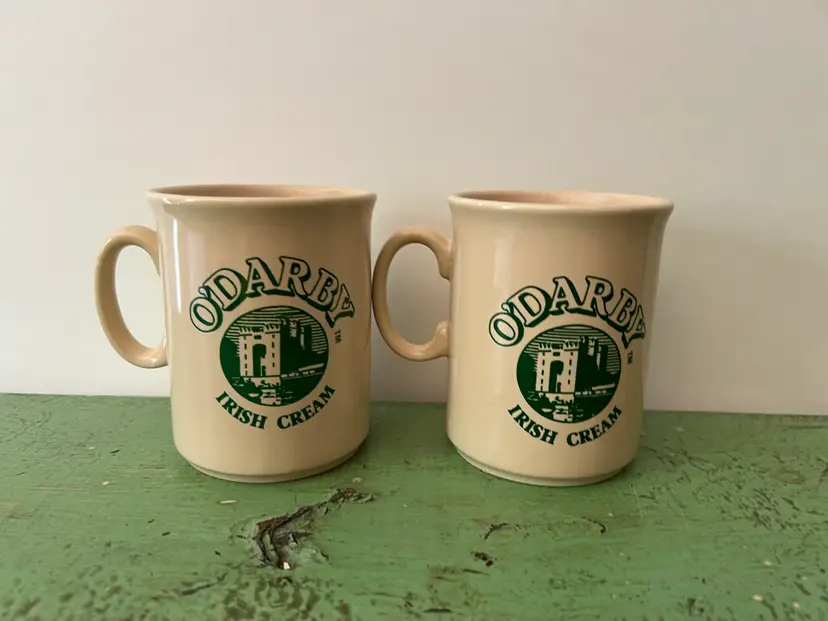 Pair Vintage ODarby Irish Cream Coffee Mugs. Made in England.