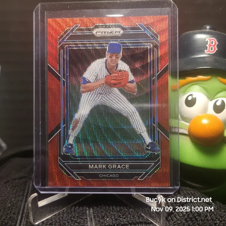 2023 Panini PRIZM Red Wave - Mark Grace Chicago Cubs