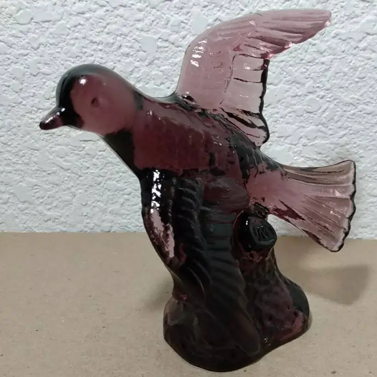 013 ZOO Mosser Art Glass Deep Amethyst Purple Bird in Flight Figurine Marked 5.25" GLOWS!