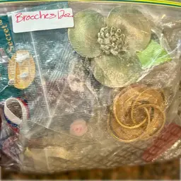 Lot #3 Brooch Lot Vintage To Contemporary **WEARABLE**