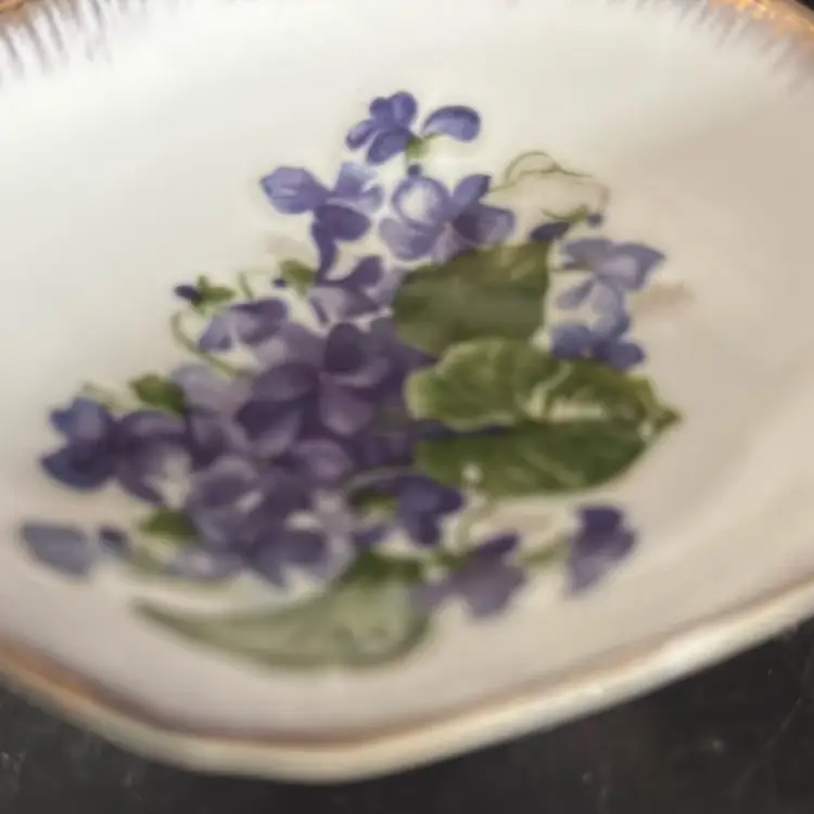 Inarco Japan Hand Painted  footed dish E 624 Purple Flowers