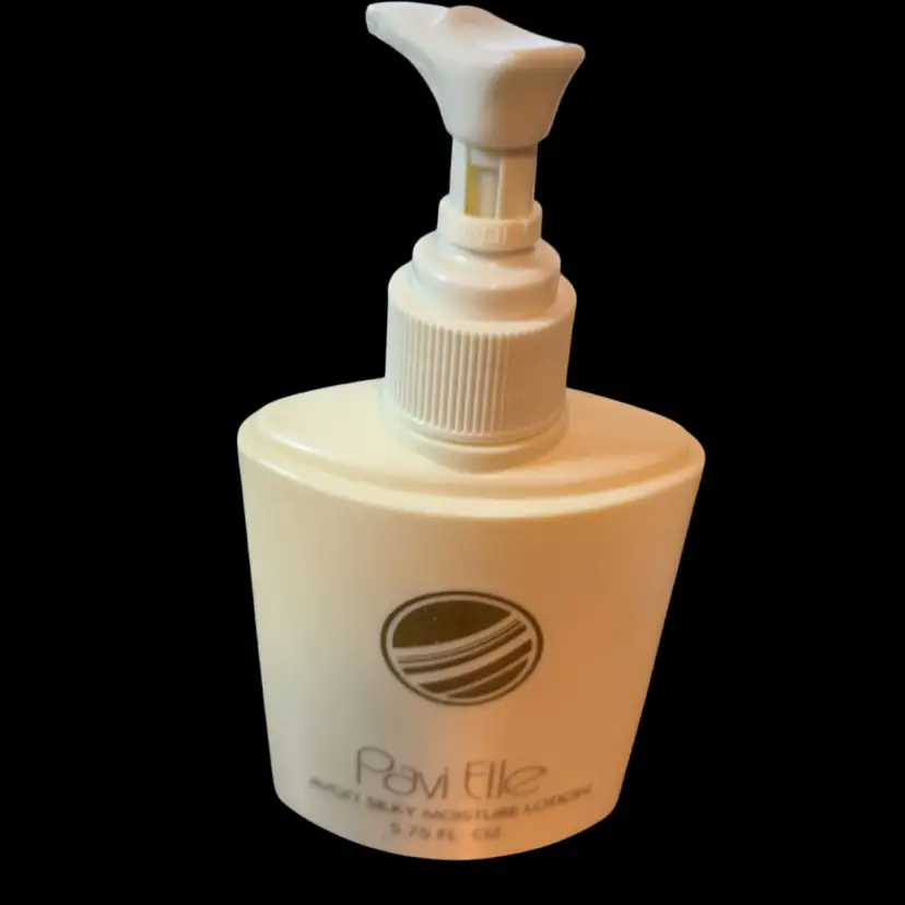 Vintage 1983 Classic Pavielle Avon, Silky, Moisture Lotion