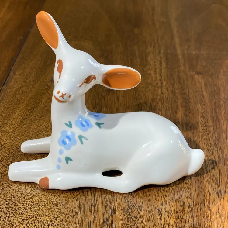 VTG Hand Painted White Deer Figurine
