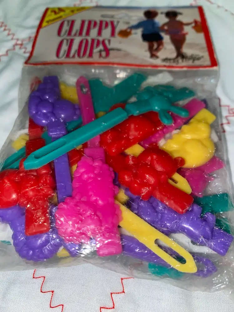 Vintage Clippy Clops Hair Bows NOS 1996