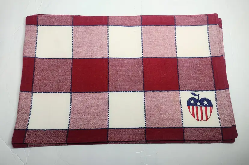 Rich Home Checkered Patriotic Placemats 4 Embroidered Flag Apple Americana