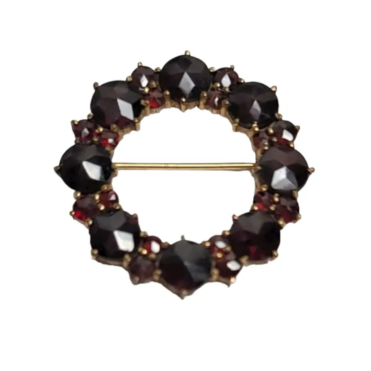 Gold Tone Rose Cut Garnet Round Open Circular  Brooch Pin