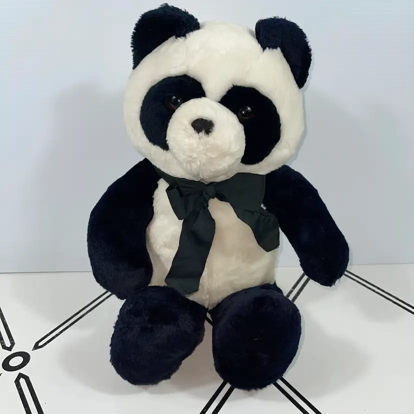 Vintage 1986 Dakin Fun Farm Panda Bear Plush – 20″ Black & White Collector’s Edition