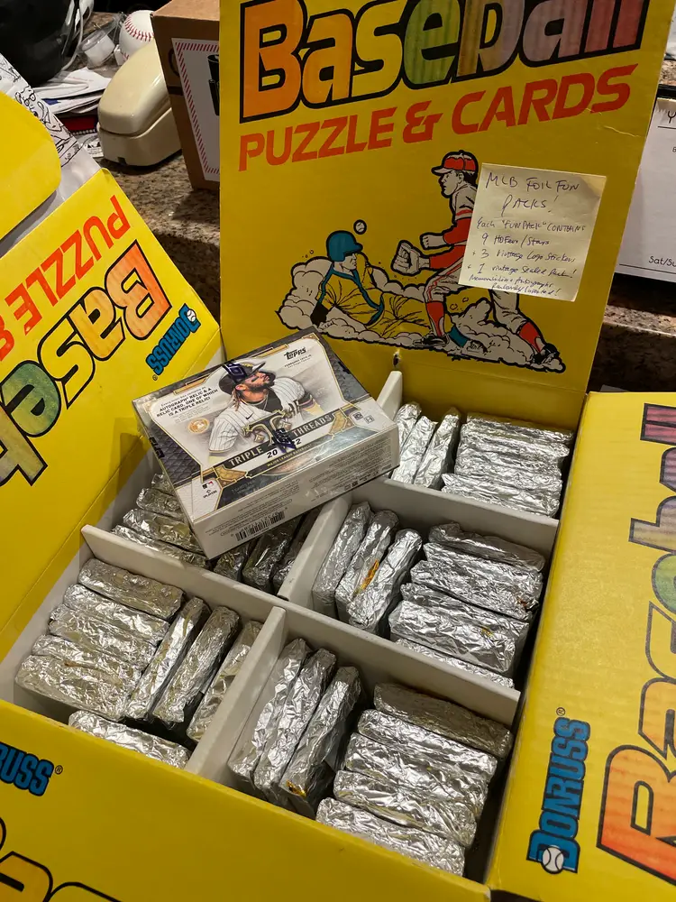 VINTGE BASEBALL FUN PACKS - RIP & WIN!