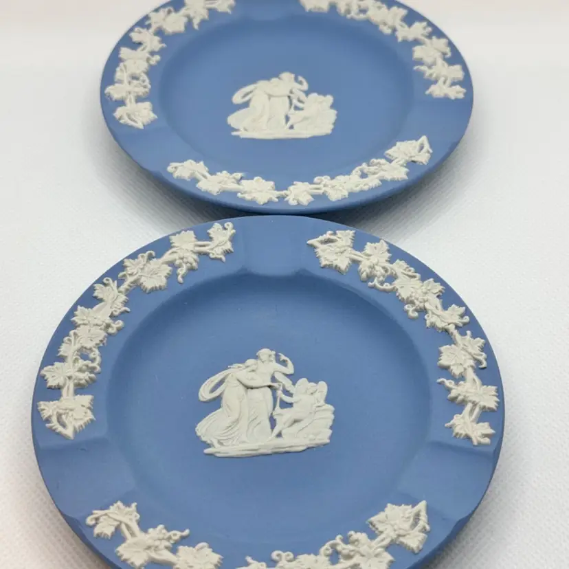 Vintage Wedgwood Jasperware Matte Blue Neoclassical Round Ashtrays, Vanity Trinket Dishes, Set Of 2, Handcrafted By Wedgwood, Made In England