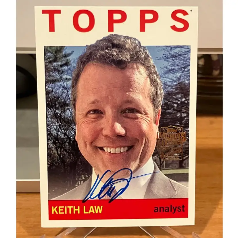Keith Law 2023 Topps Archives 1964 Retro On Card Auto  MLB Analyst