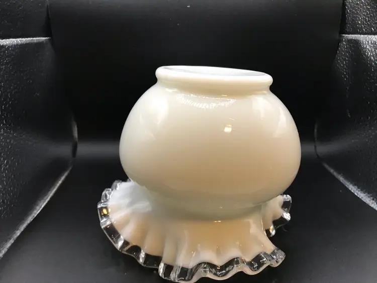 Silver Crest White Milk Glass Rose Bowl Vase Ruffled Crimped Edge 5” Tall
