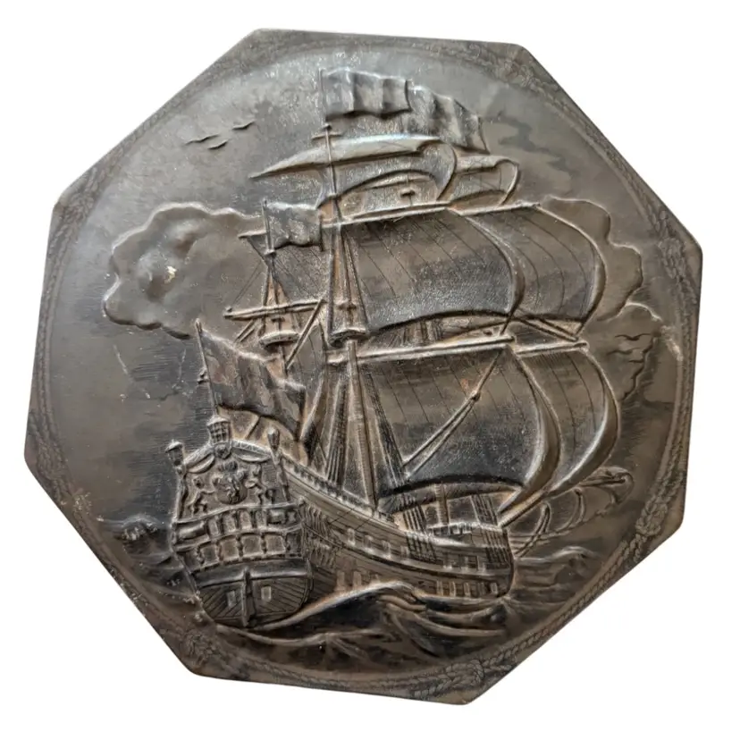 Victoria Biscuit Company Dordrecht Holland Tin With Ship 1950s