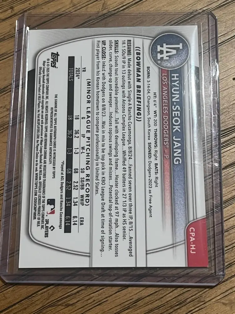 Hyun-Seok Jang 2025 Bowman Chrome 1st Blue Refractor Auto