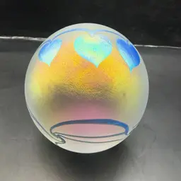 Eikholt Signed Blue Hanging Hearts Iridescent Art Glass Paperweight UV Glow 3.5”