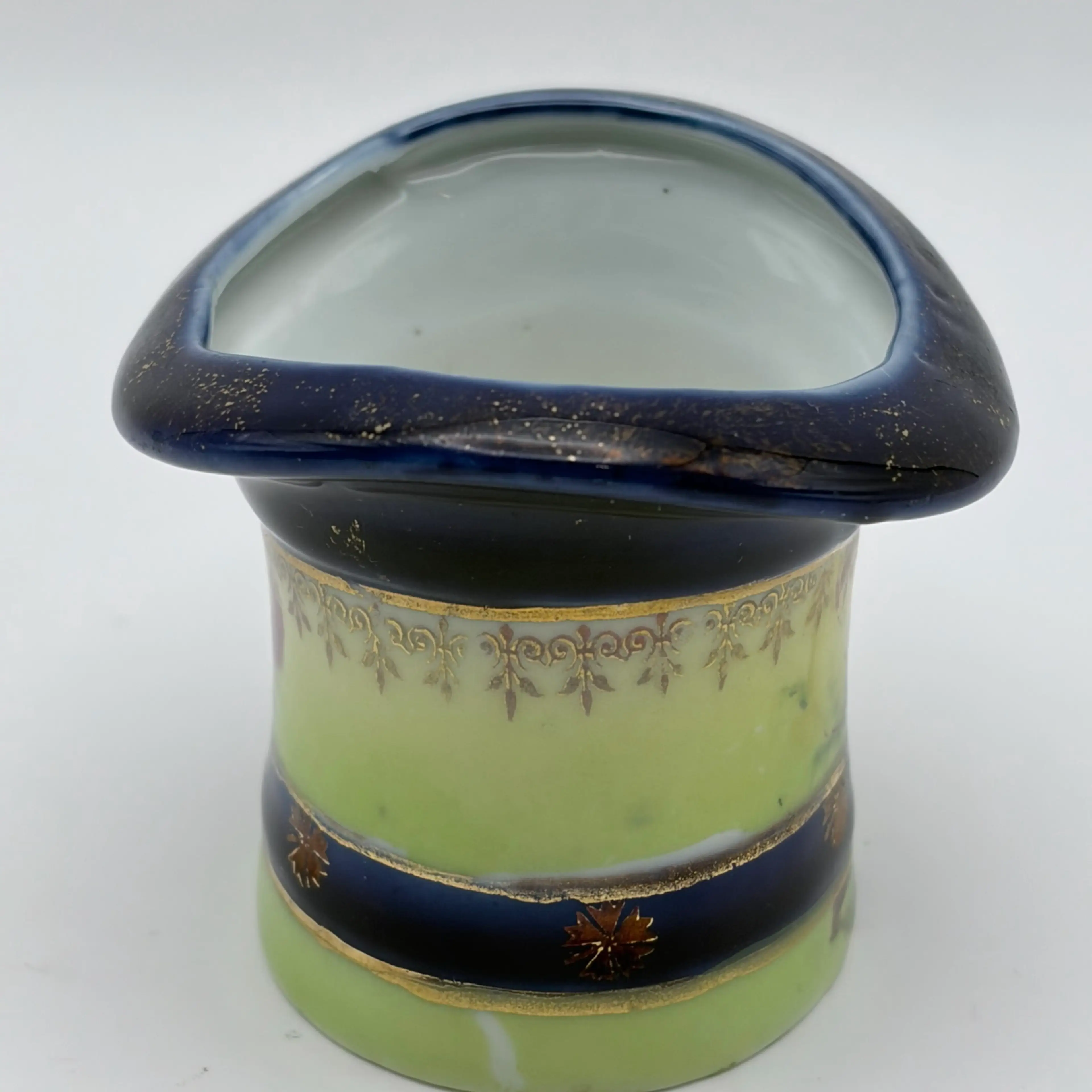 Image 3 of 10