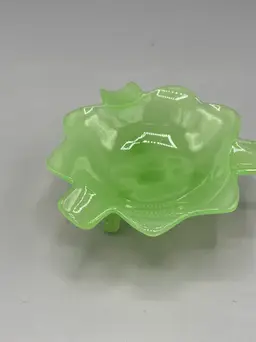 Vintage Fenton Jadeite lotus shape ashtray bowl