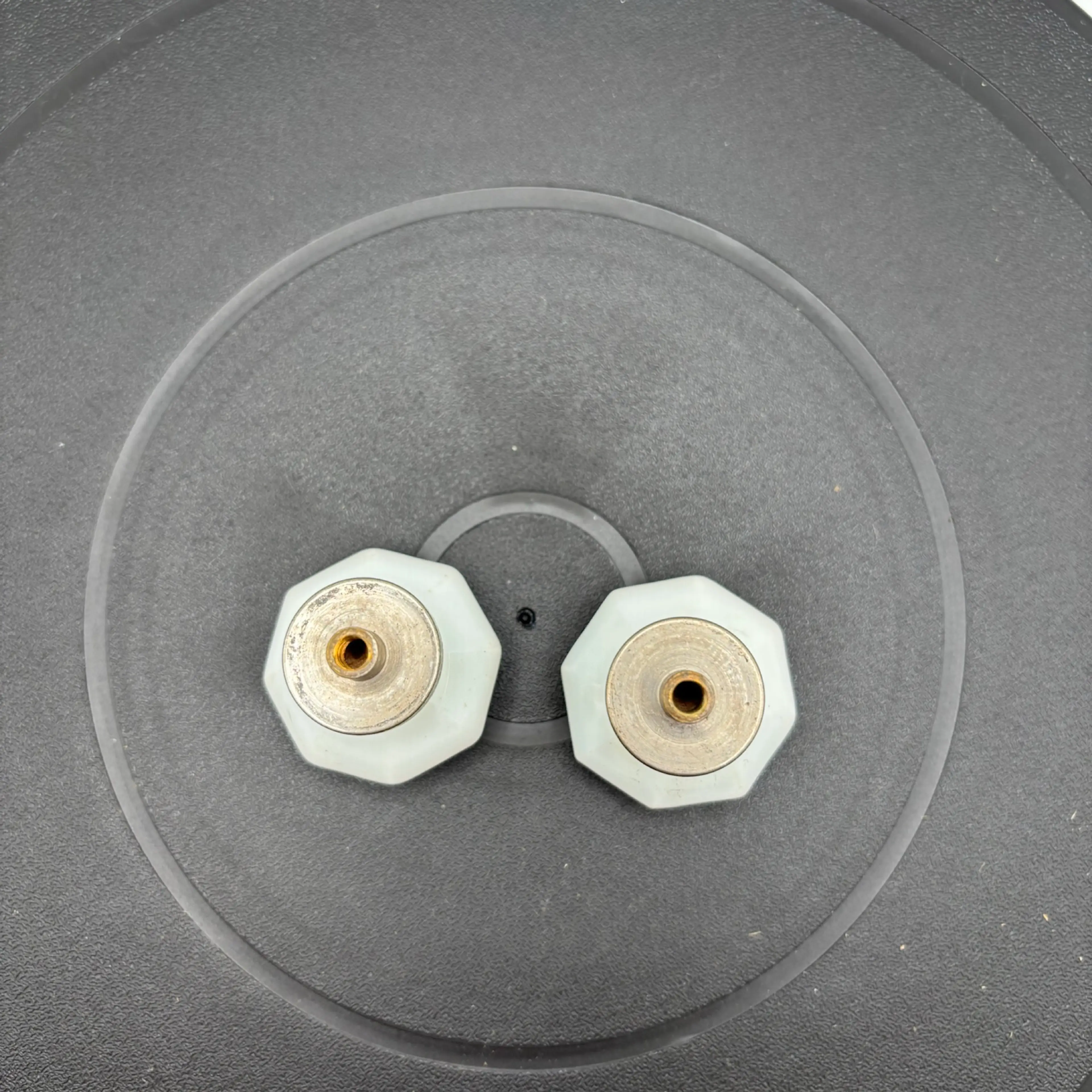 Image 4 of 4