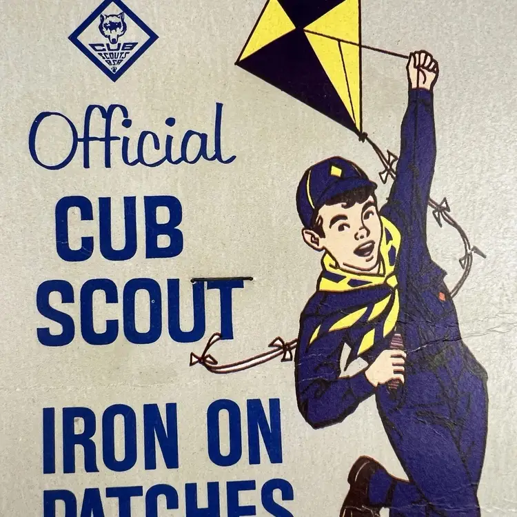 Vintage Boy Scouts Official Cub Scout Iron-On Patches #814 BSA Ephemera