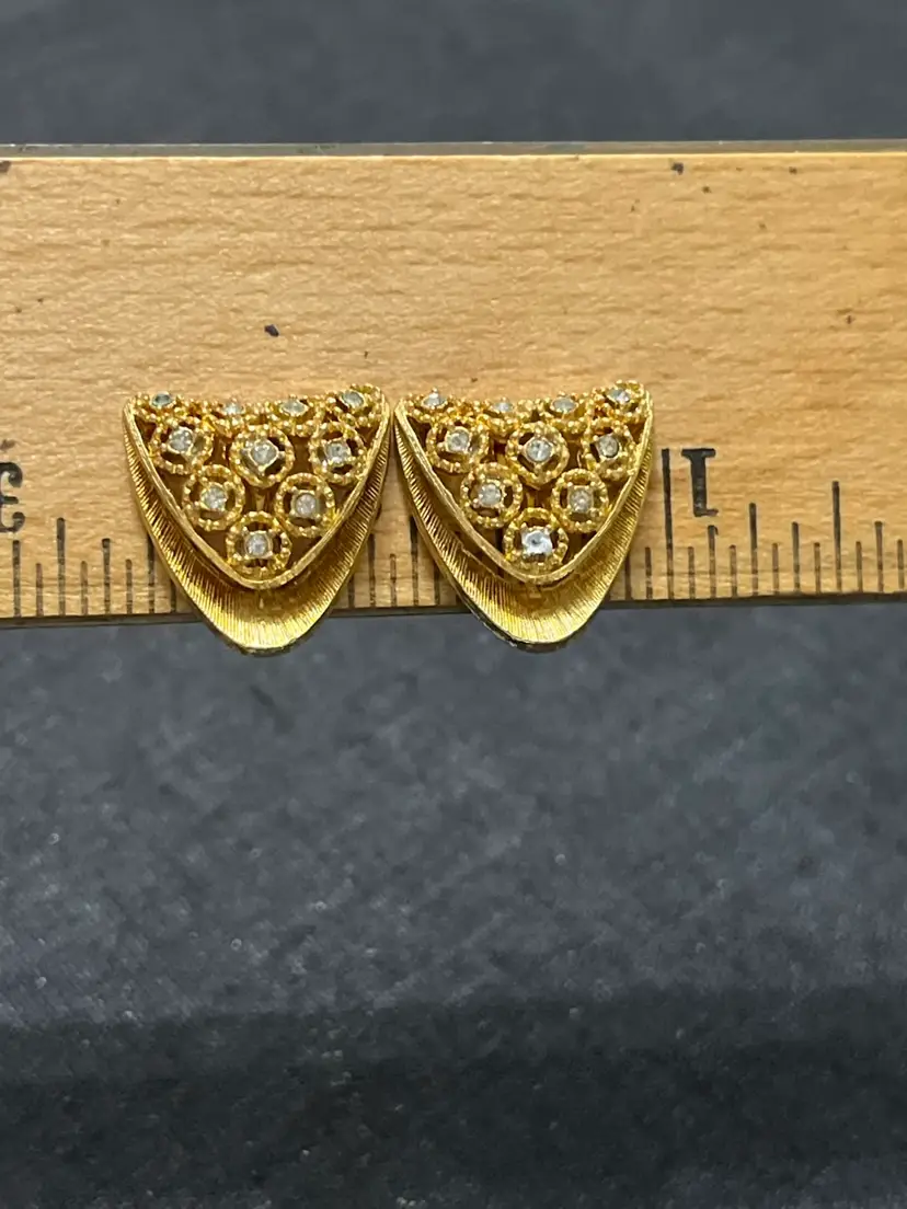 Vintage Unique Clip On Earrings