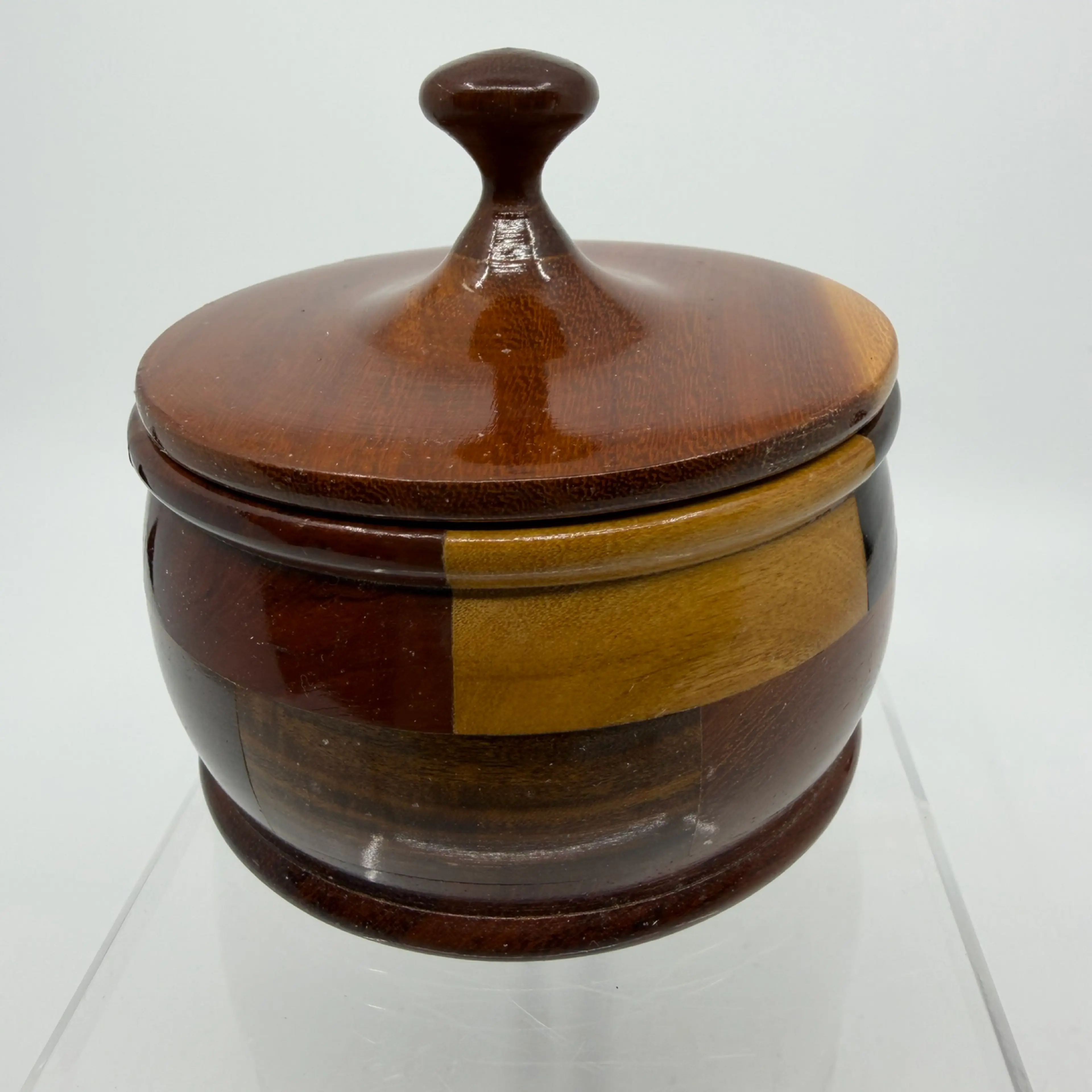 Image 4 of 8