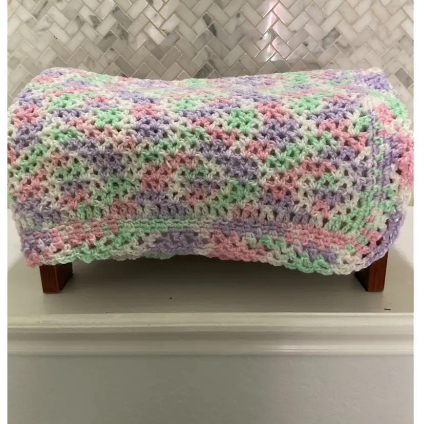 106b Baby Afghan 30”x34”