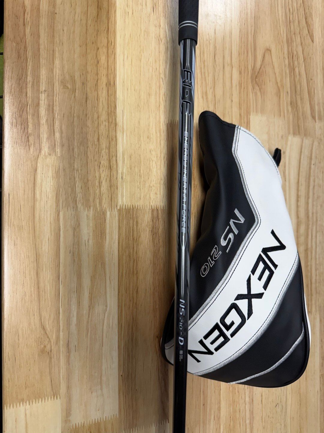 Nexgen nS210 Driver 9.5 Deg Stiff Flex