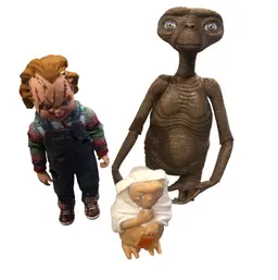 ET & Chucky