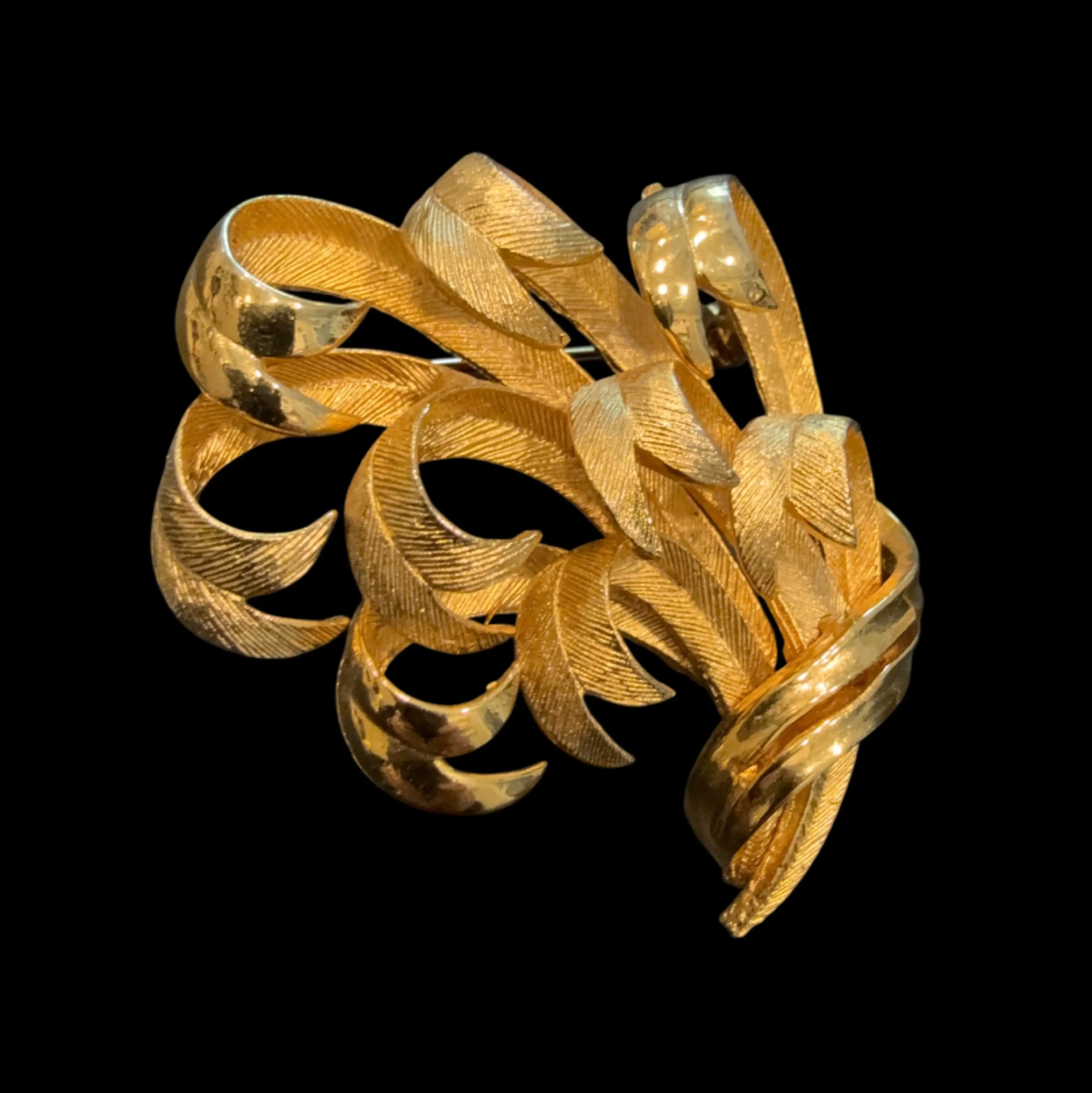 Image 2 of 7