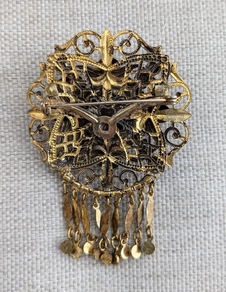 Antique Brass Tone Brooch With Topaz Colored Cut Glass Stone