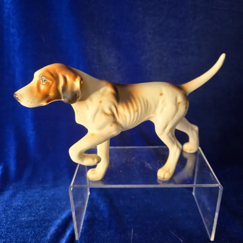 202  Porcelain English Pointer In Pose Japan VTG 1950s