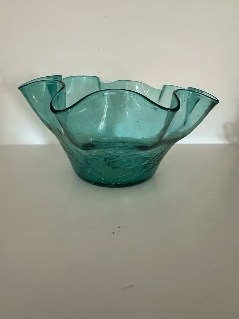 Handblown Green/Blue Crackle Glass Ruffled Bowl 7 3/4" Pontil Scar MAY BE Blenko