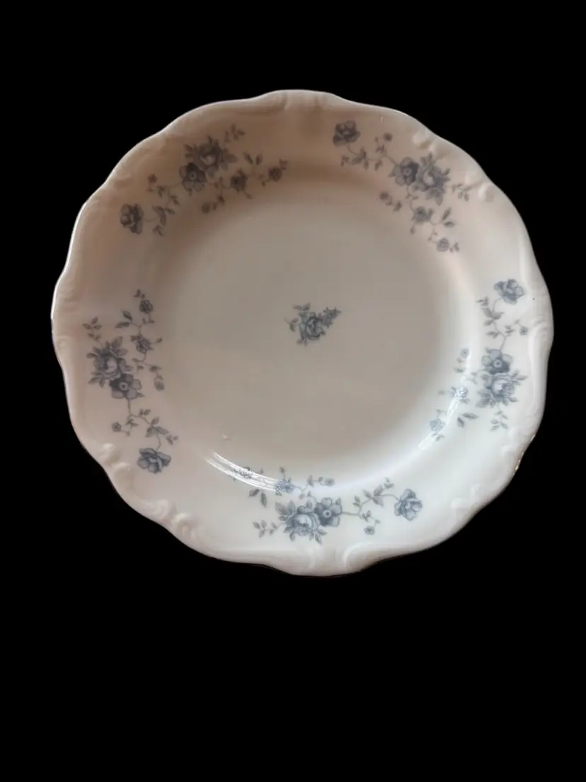 Johann Haviland Blue Garland Salad Plates 6 1/4 Inch China Excellent Condition