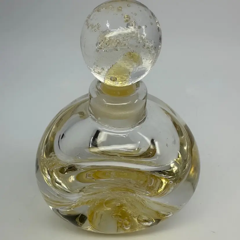 Victorian Clear /Yellow Art Glass Perfume Bottle With Stopper