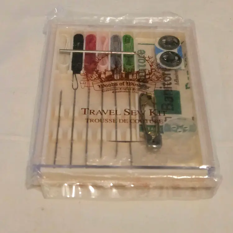 Pocket TRAVEL SEW KIT Woods of Windsor  2¼"x3" in Original Plastic Packaging Vintage