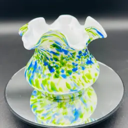 Fenton, Vase, Vasa Murrhina Glass, "Green Aventurine".