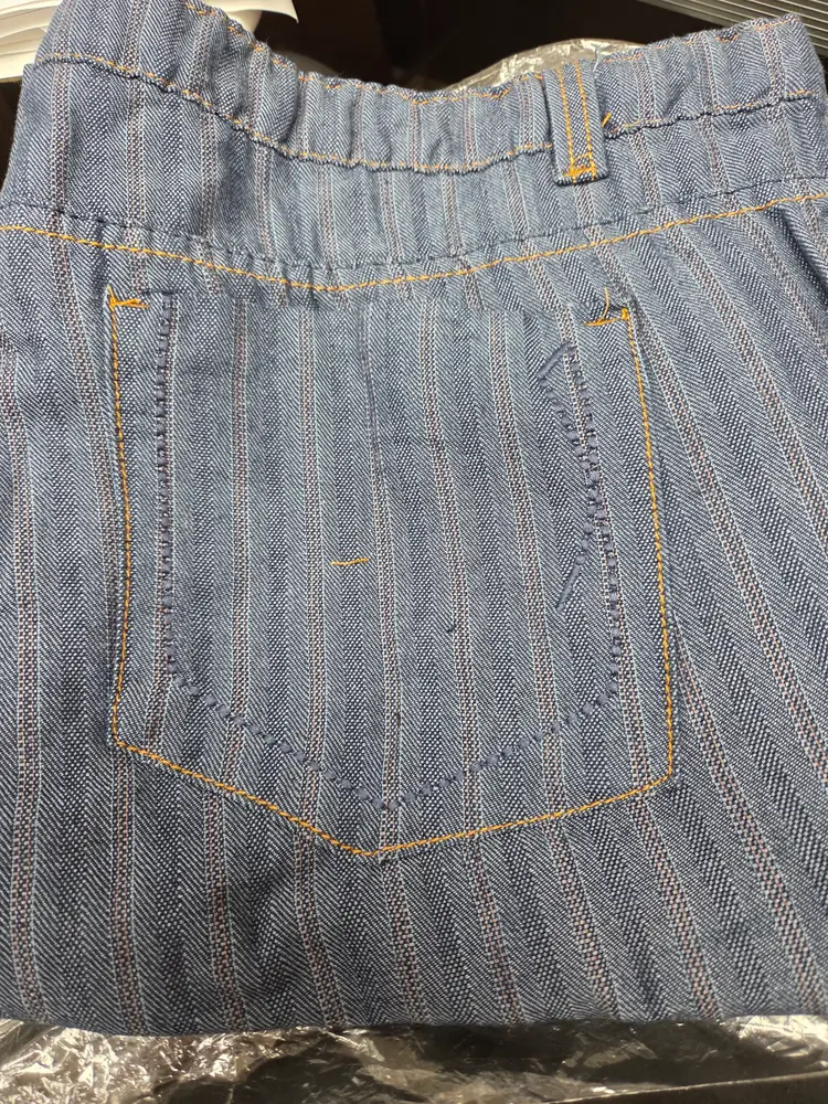 lot of 24 pieces Women Avenue Capri Embroider Stretch Denim Jeans Assorted sizes