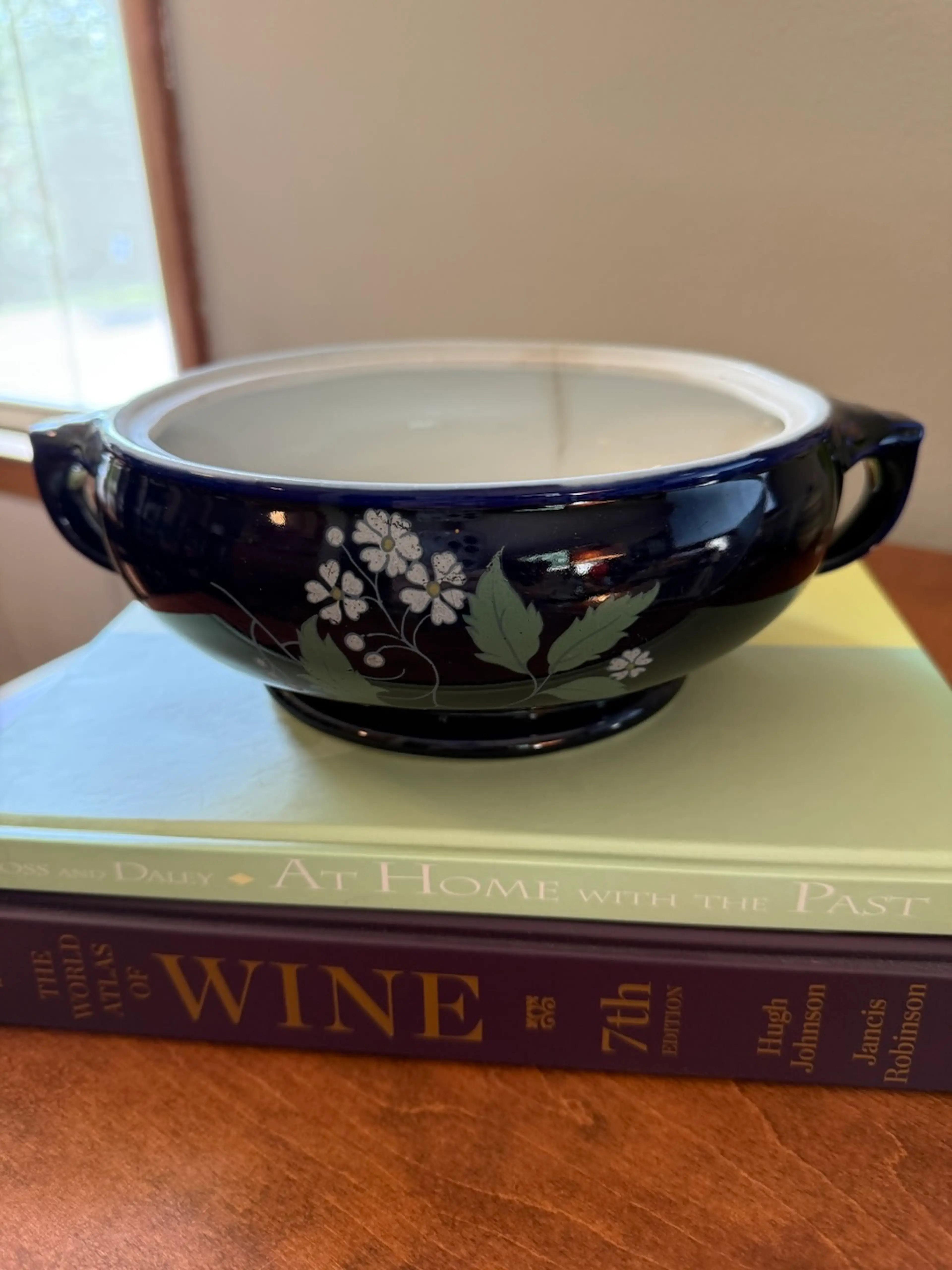 Image 1 of 6