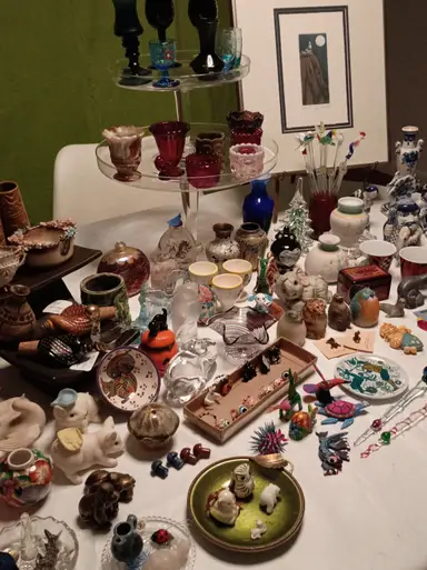 Minis!! Shop the table w Mostly Midcentury 