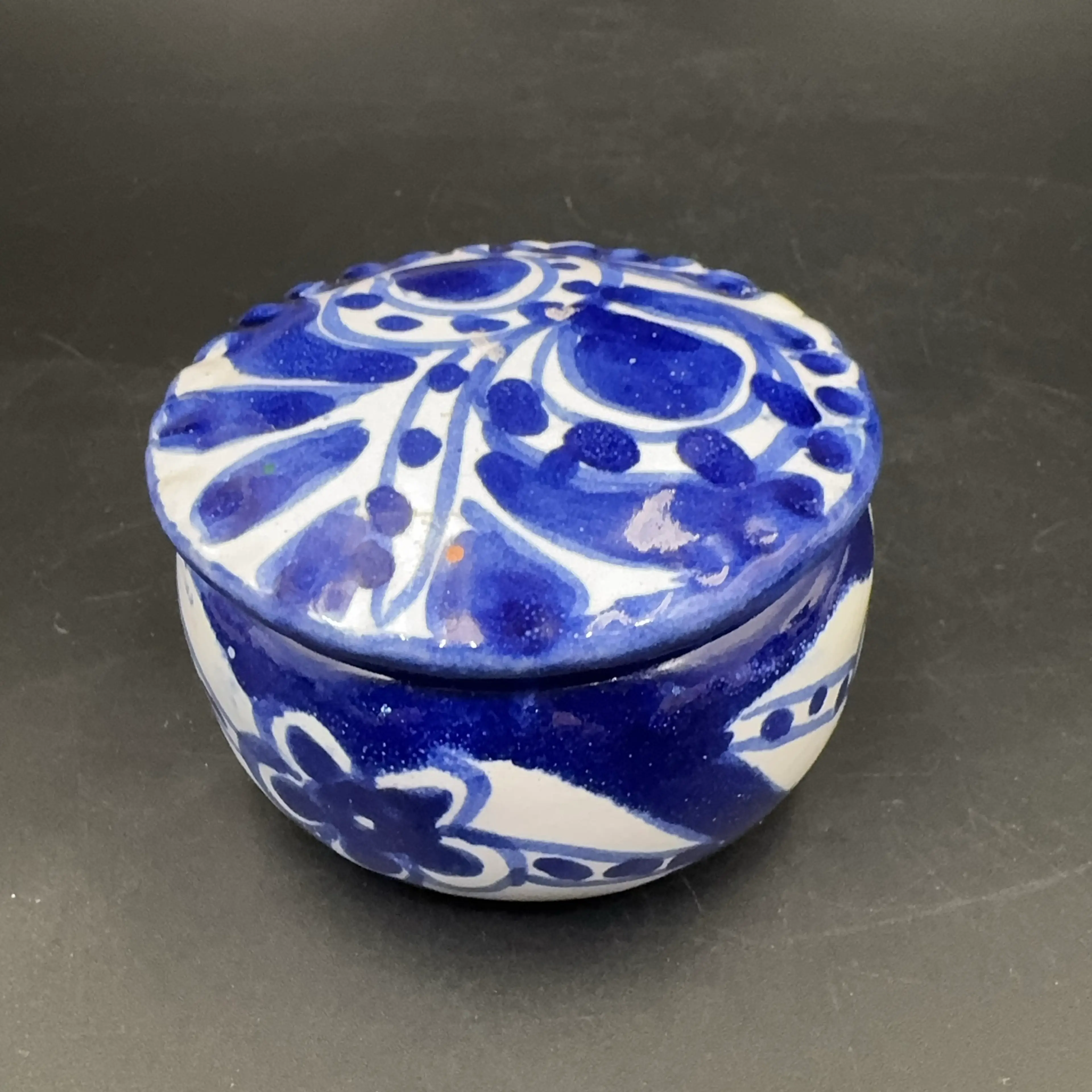 Image 2 of 6