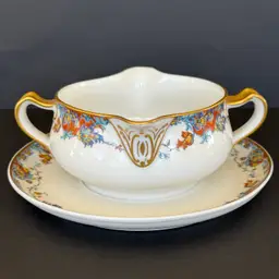 Haviland France Limoges Gravy Boat with Attached Under-plate Paisley Pattern